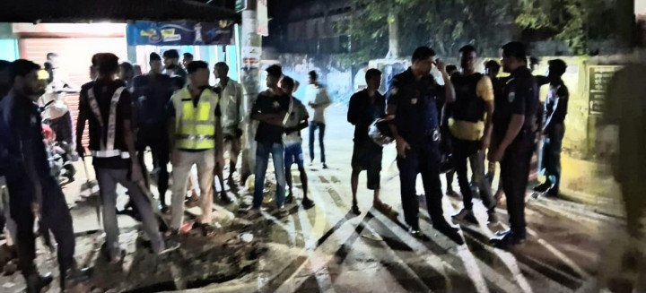 ইমাম বাড়ি বাজারের মিষ্টির অতিরিক্তি মূল্য নিয়ে সংঘর্ষে আহত অর্ধশতাধিক