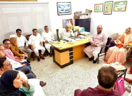 সংগ্রহীত