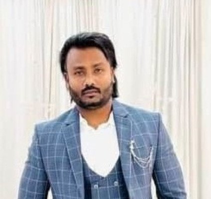 বাবুলের খপ্পরে পড়ে শতাধিক পরিবার নিঃস্ব।